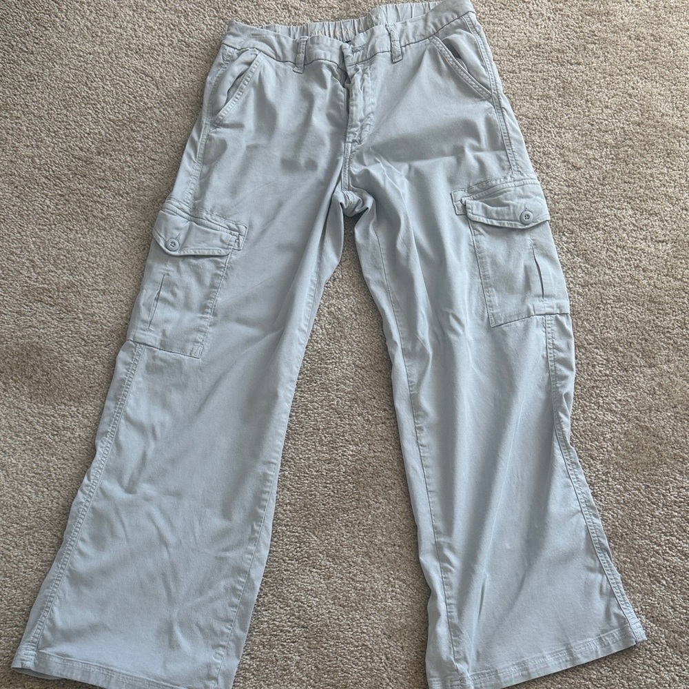 Women’s  Light Gray Cargo Pants